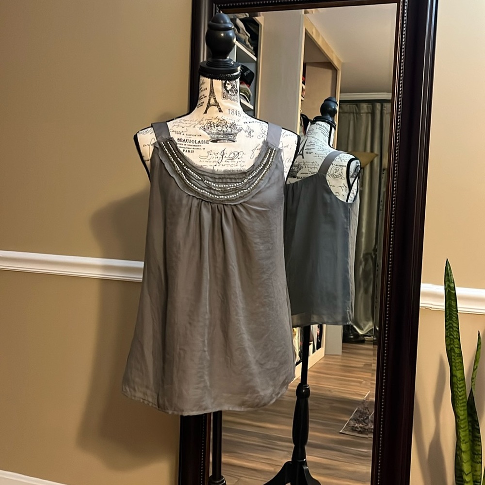 Loft Blouse with pearl and chain neckline accent